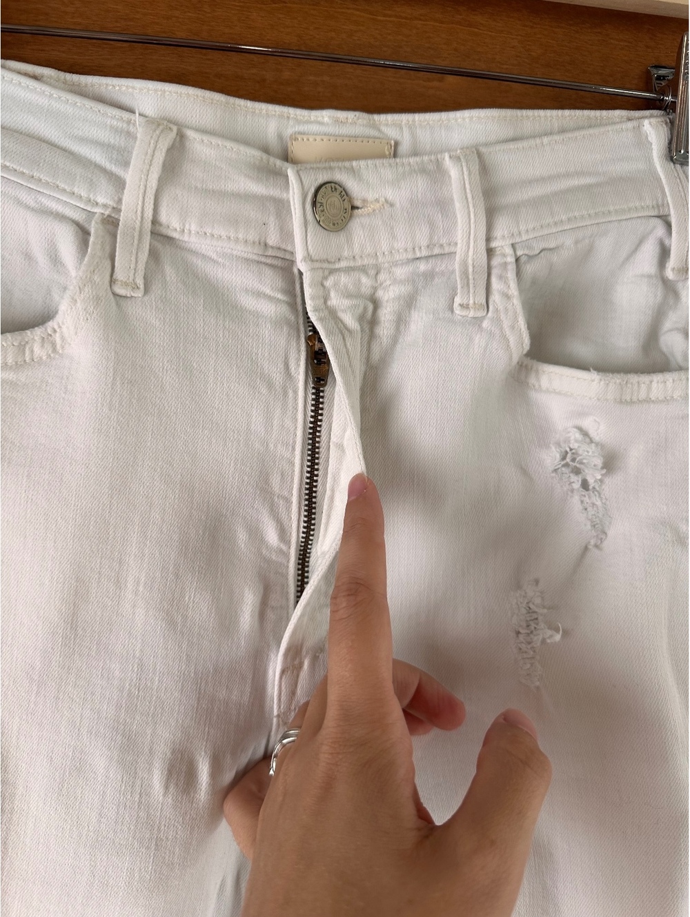 MOTHER The Hustler Ankle Fray Jeans In Tea and Biscuits White Wash Women’s sz 27 - Picture 4 of 15